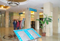 新化泌尿醫院大門口